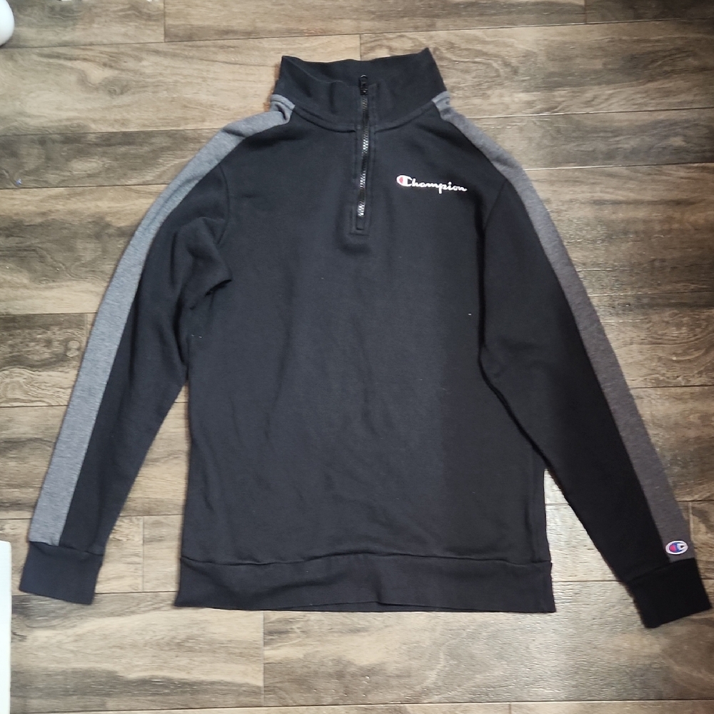 Champion Sz S Sweatshirt